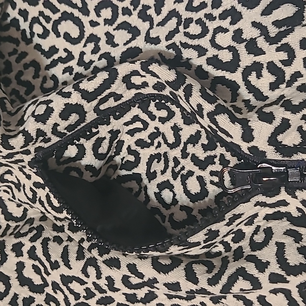 Valarie Bertinelli Crop Jacket - image 8